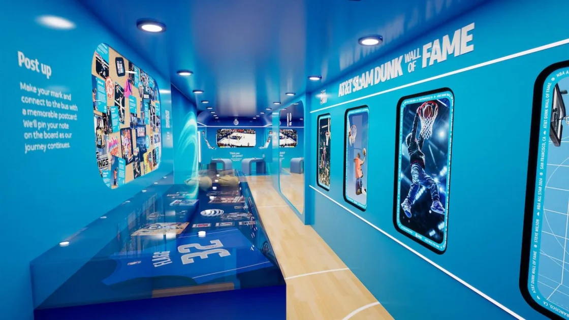 AT&T Luncurkan Dunk Bus Terbaru Bersama Miami Heat di Miami: Persiapan Menuju NBA All-Star Weekend